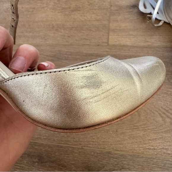 ANTHROPOLOGIE GUILHERMINA tortora gold heel - Picture 9 of 10